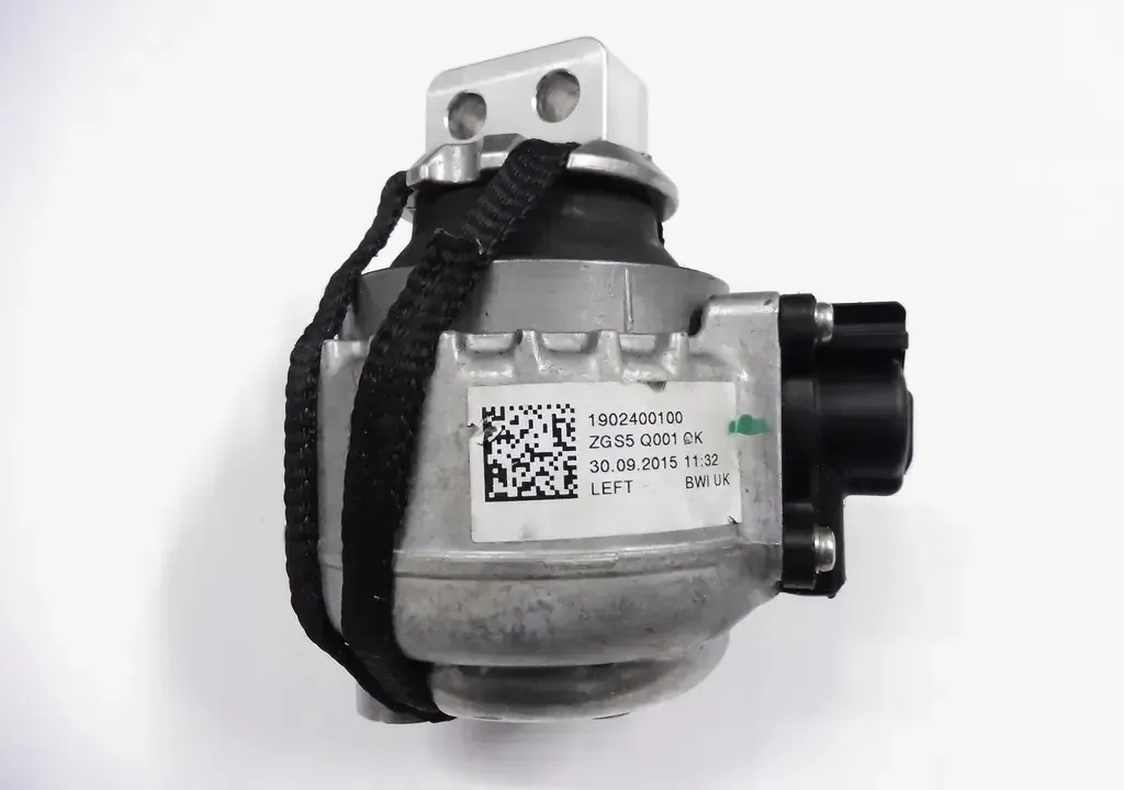 a1902400100   engine mount